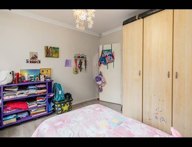3 BEDROOM FREEHOLD FOR SALE IN PARKLANDS